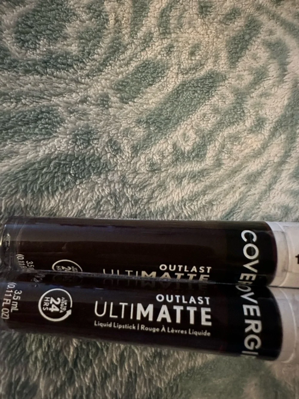 2 CoverGirl Outlast Ultimatte Liquid Lipsticks- 155 Noir & Forever + 150 Caberet